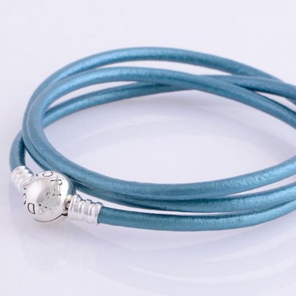 Import-Blue Smooth Triple Leather Bracelet